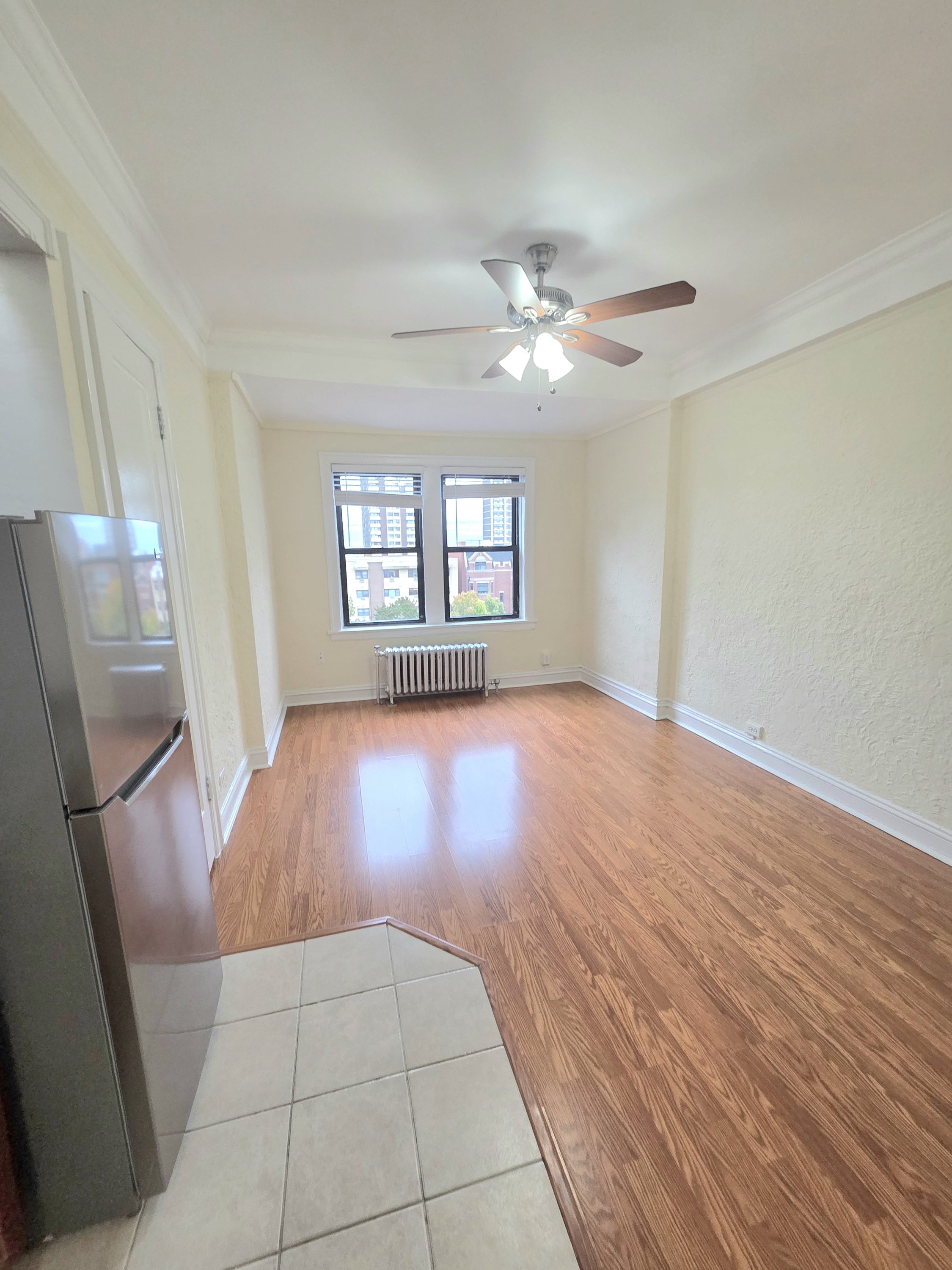 6165 N. Winthrop