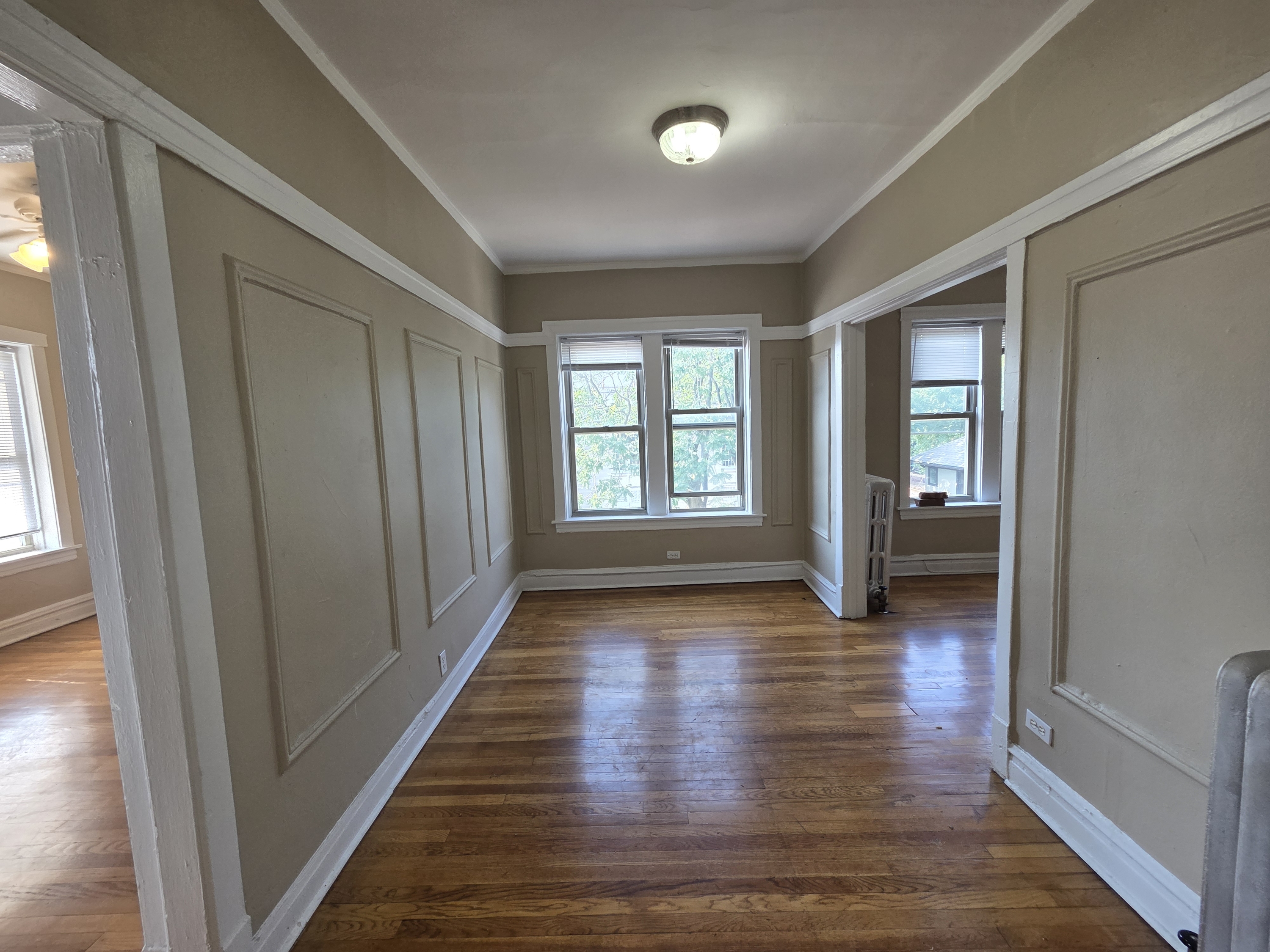 5547 N. Magnolia #3E
