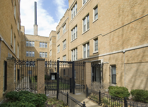 5052 1/2 N. Kenmore #6