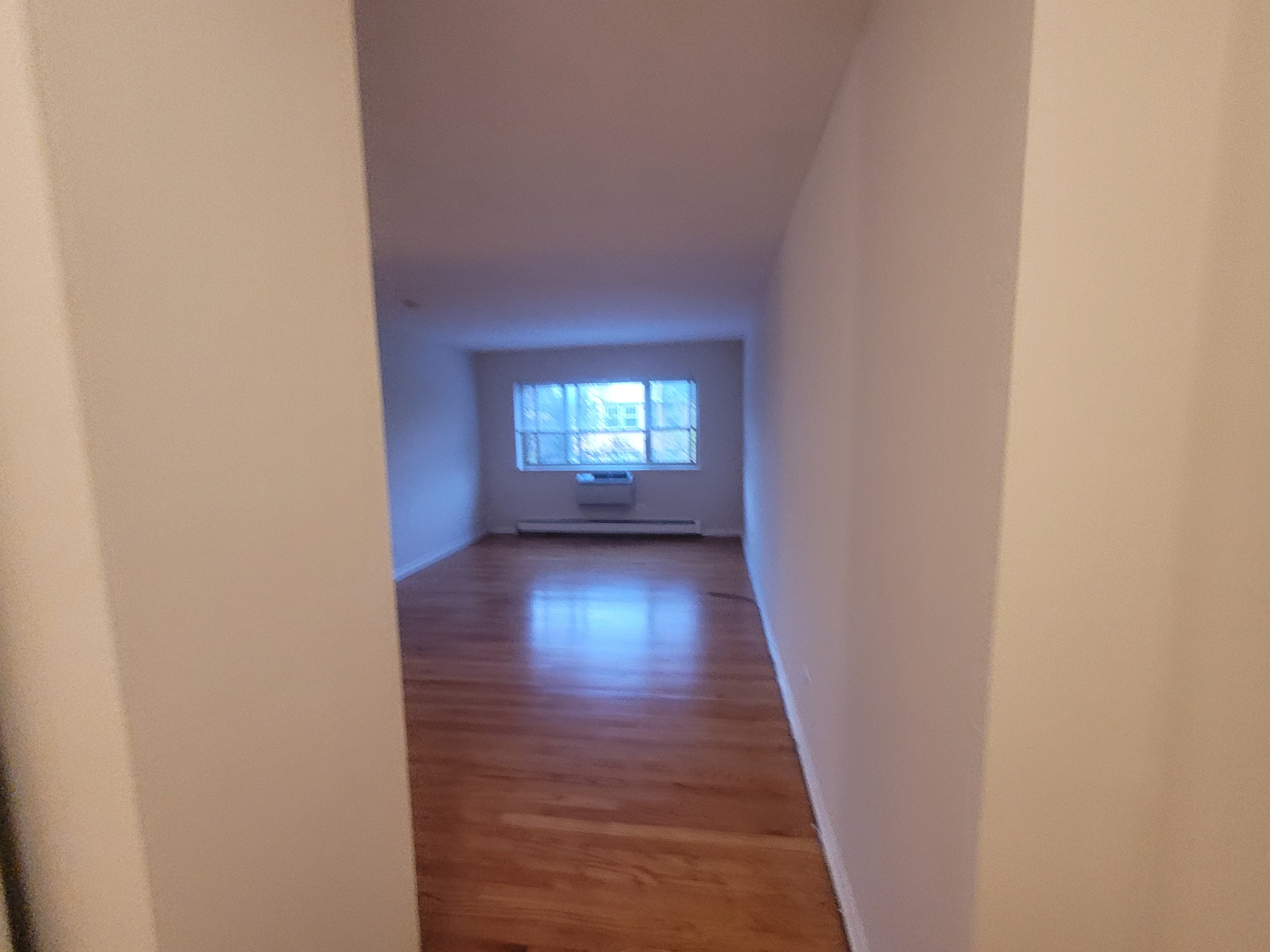1055 W. Catalpa