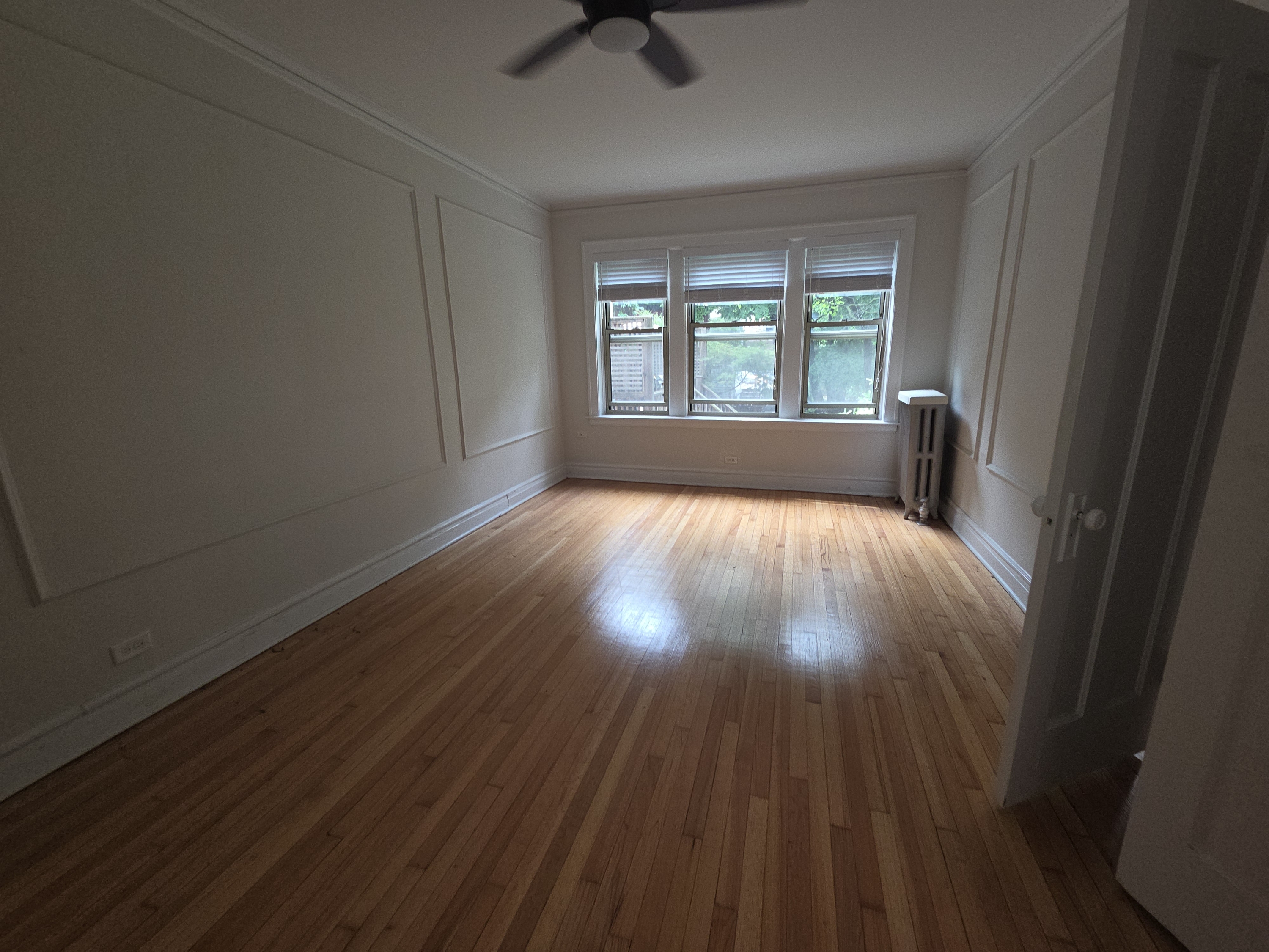 5728 S. Blackstone #110
