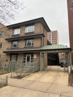 528 W. Wellington #105