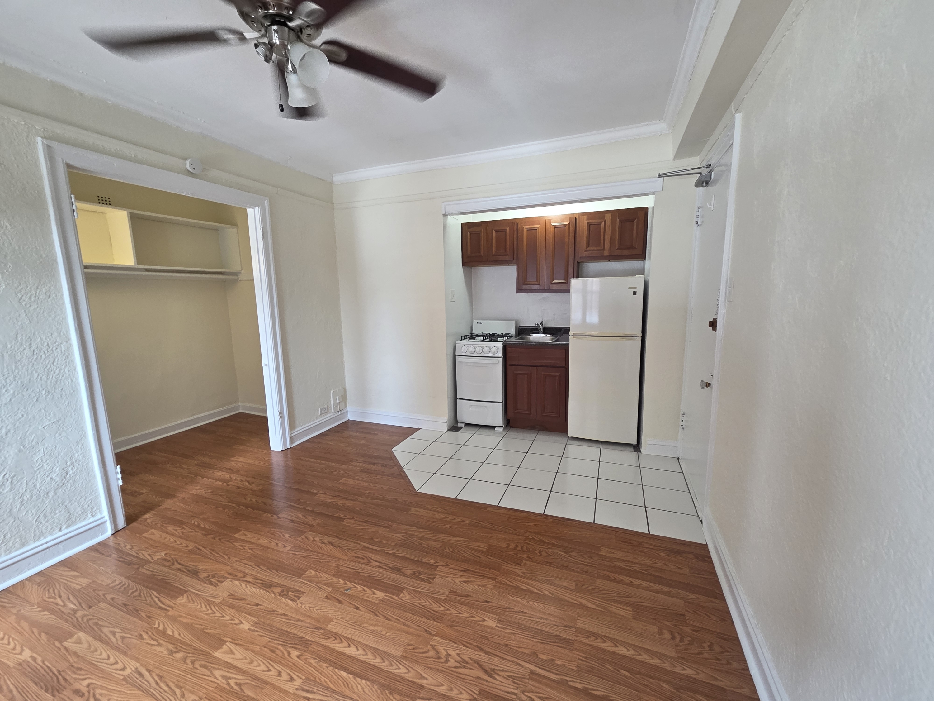 6165 N. Winthrop