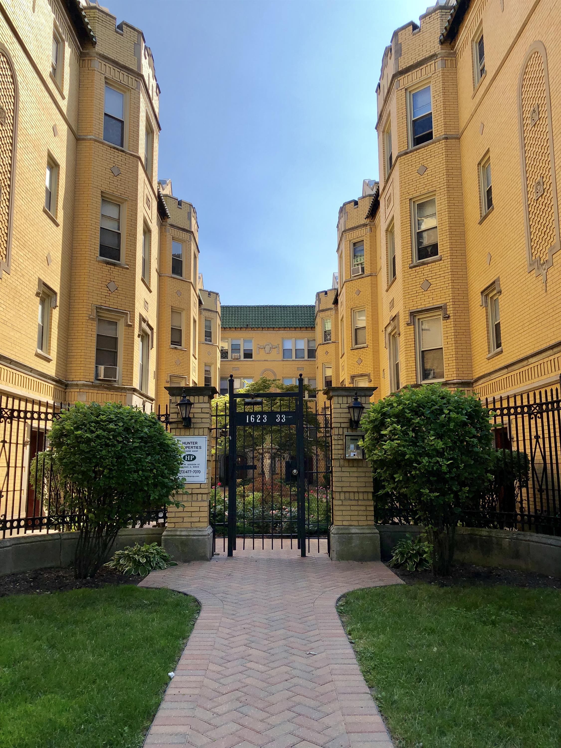 1629 W. Lunt #3A
