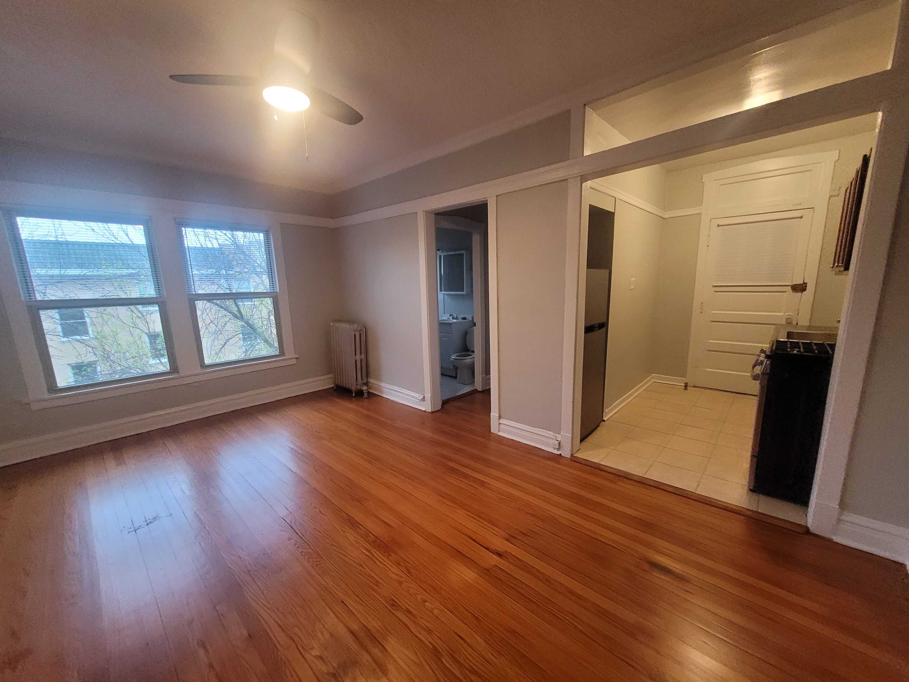4855 N. Kimball #3B
