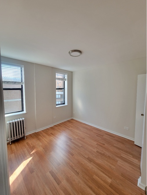 6133 N. Kenmore