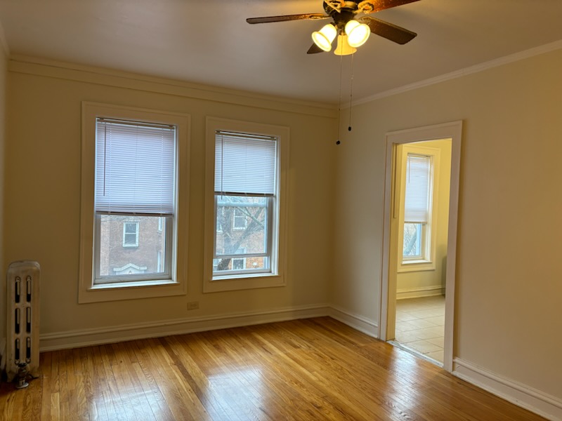 5021 N. Damen