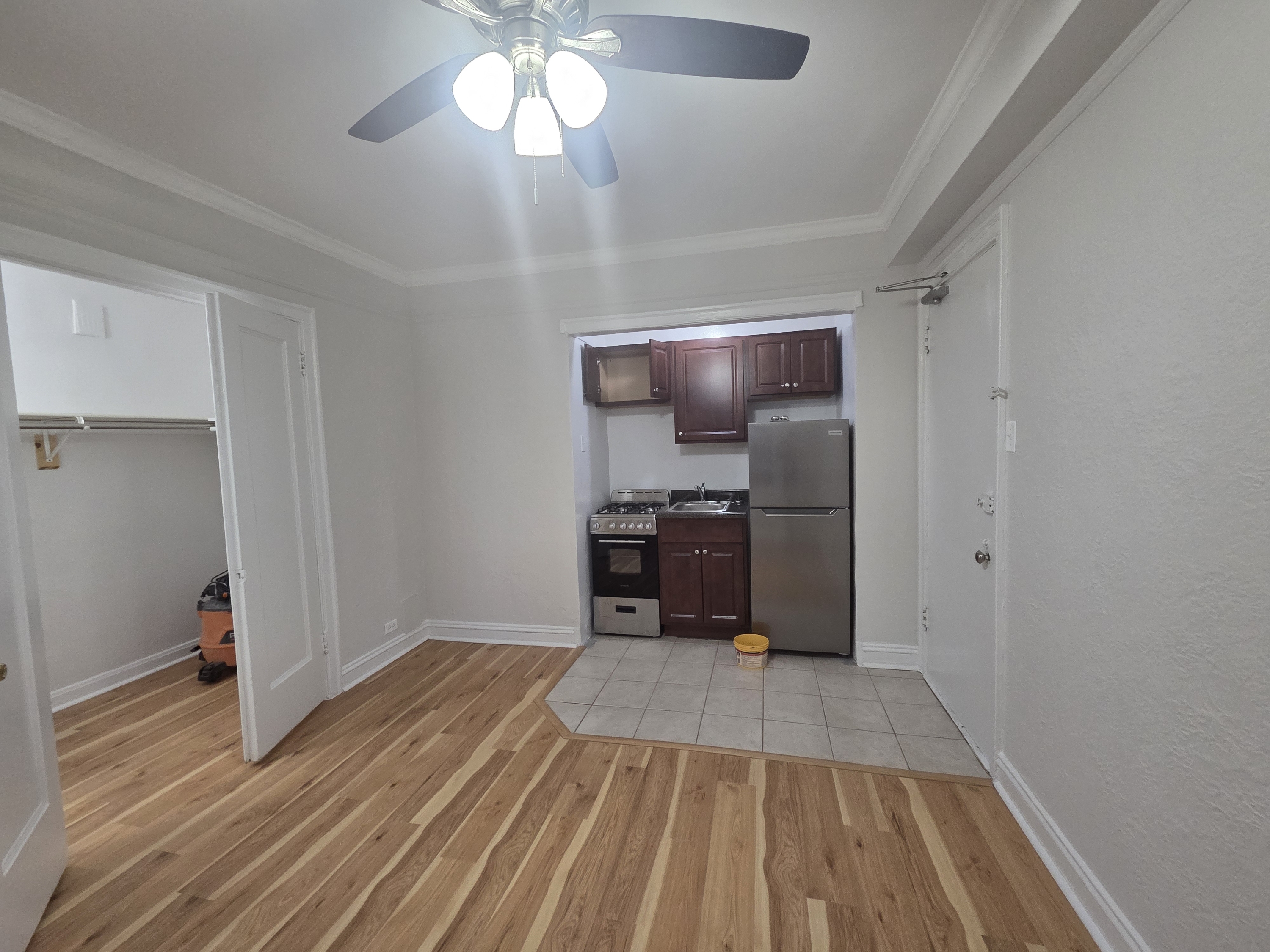 6165 N. Winthrop