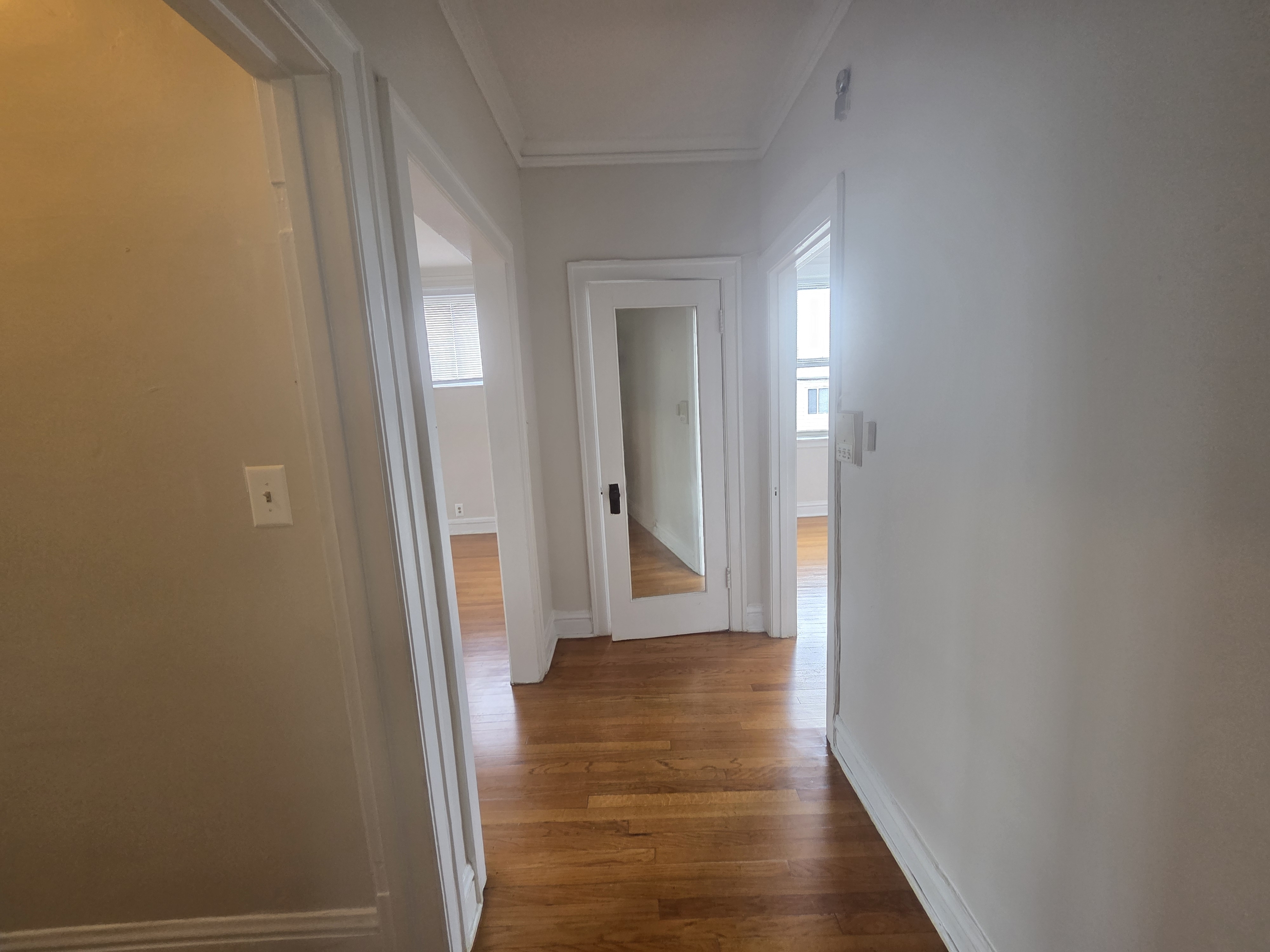 7516 N. Seeley #3S