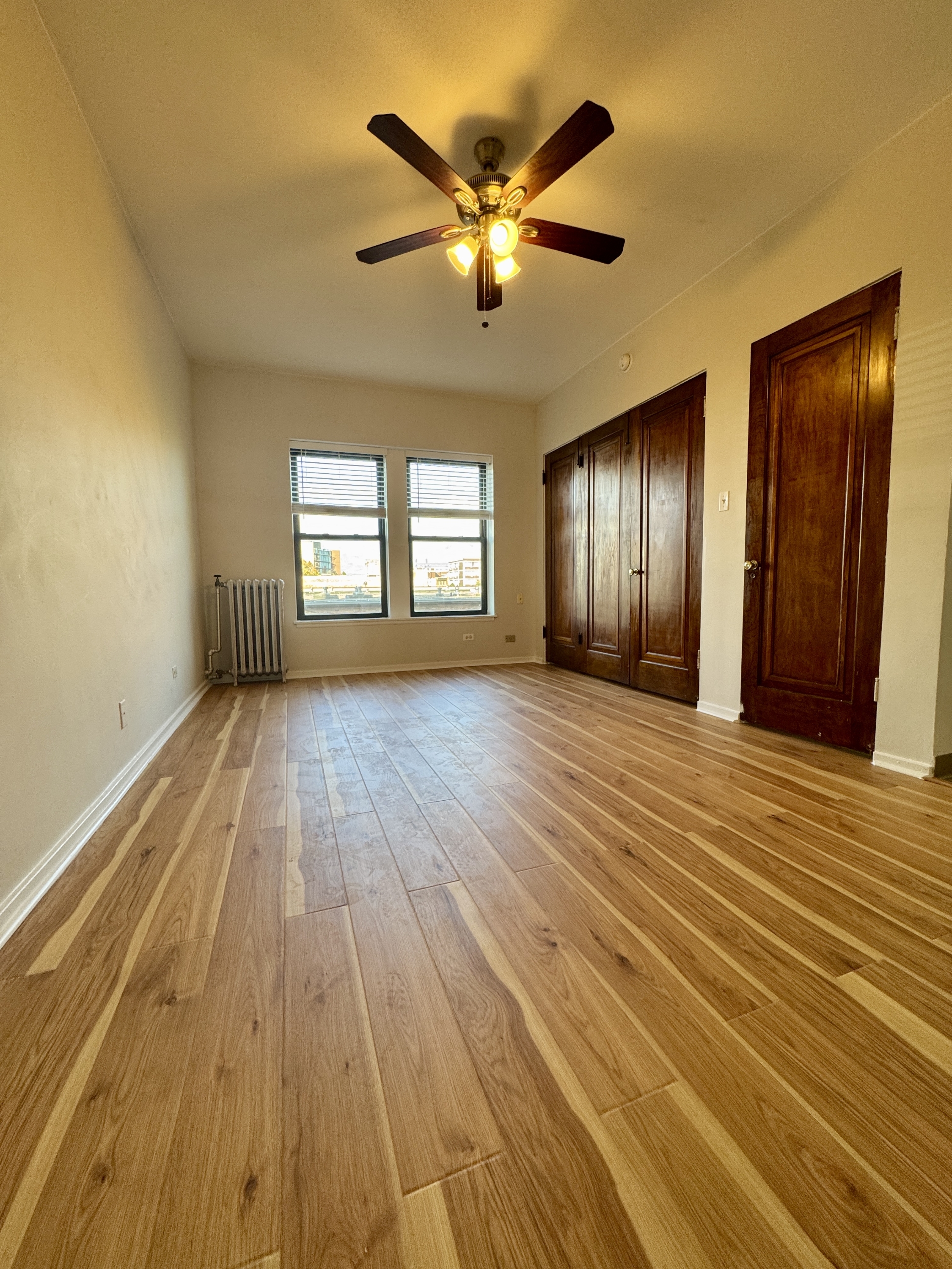 6214 N. Winthrop #408